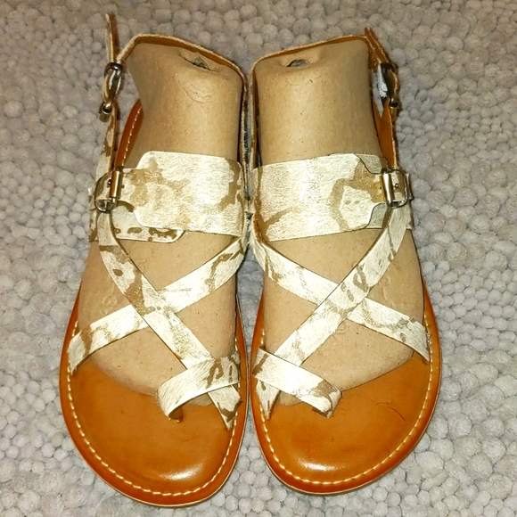 NWT Fidella Leather Sandals - Picture 4 of 16